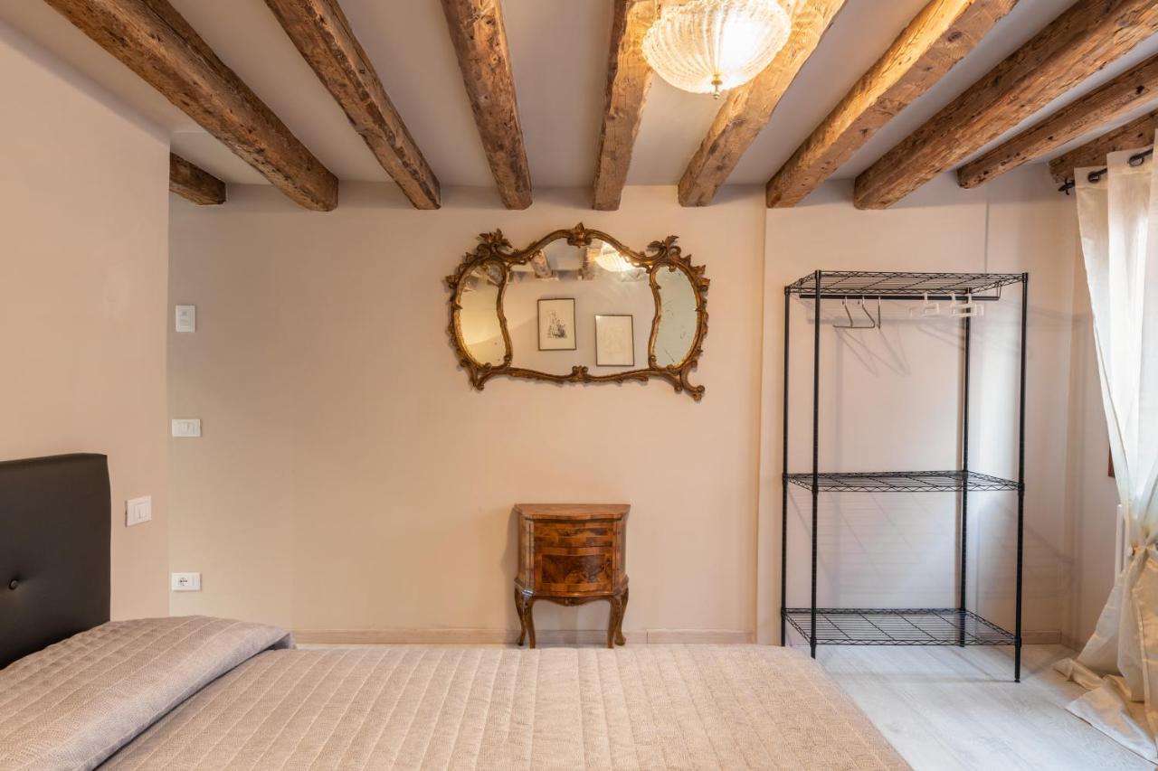 Apartament Andrea Flat 3rd Floor Wenecja